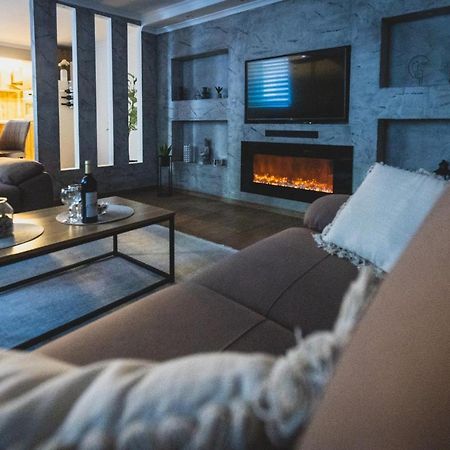 Museum Apartment Суботица Экстерьер фото