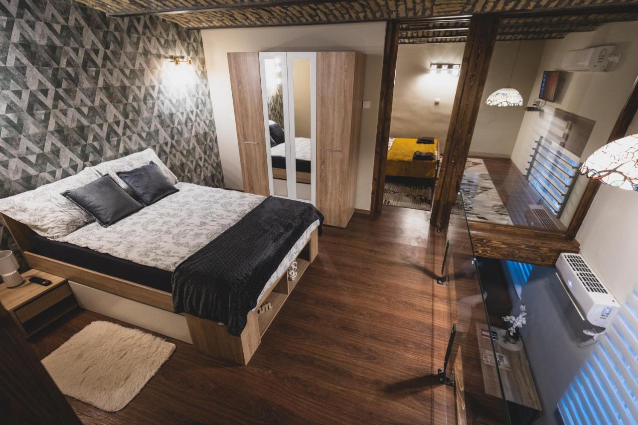 Museum Apartment Суботица Экстерьер фото